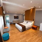 Olivar Hotel Tirana